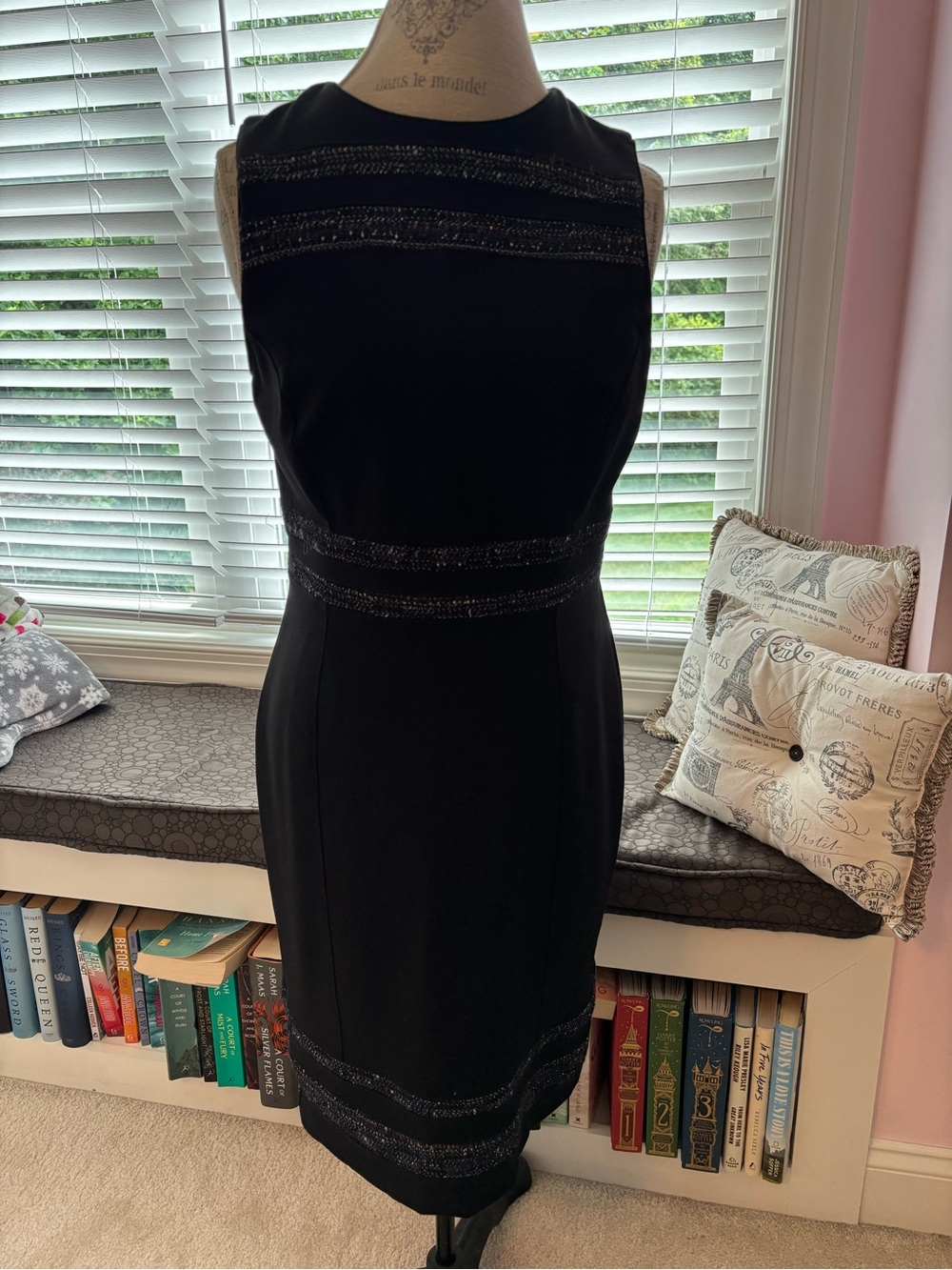 White House Black Market Black Sleeveless Sheath Dress